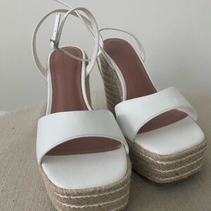 White Espadrilles with Platform Sole and Adjustable Ankle Straps